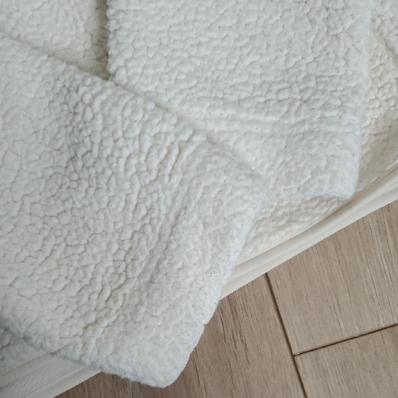 VINCE TEDDY PULLOVER HALF ZIP COZY IVORY SHERPA SIZE XL - Picture 8 of 10